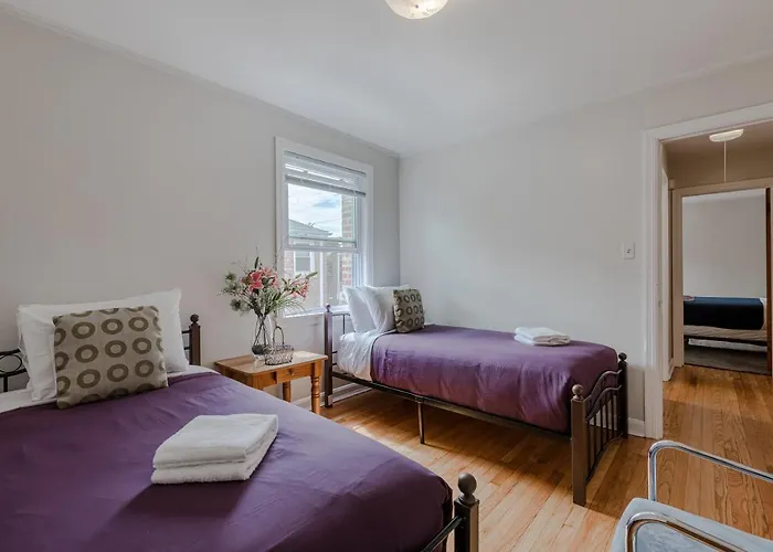 Apartment Enjoy Evanston! Slow Down After A Busy Day Sight Seeing - Walking Distance From Public Transportation Apts *